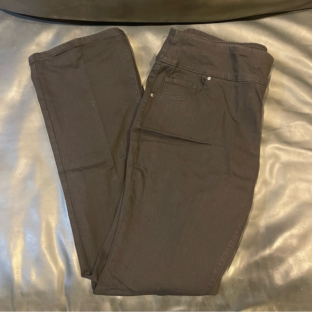 The Pioneer Woman Black Pull-On Stretch Pants